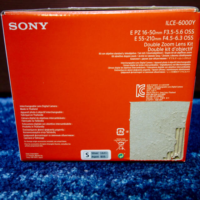 SONY(ソニー)の【バリバリ様専用】SONY α6000 シルバー ボディのみ スマホ/家電/カメラのカメラ(ミラーレス一眼)の商品写真