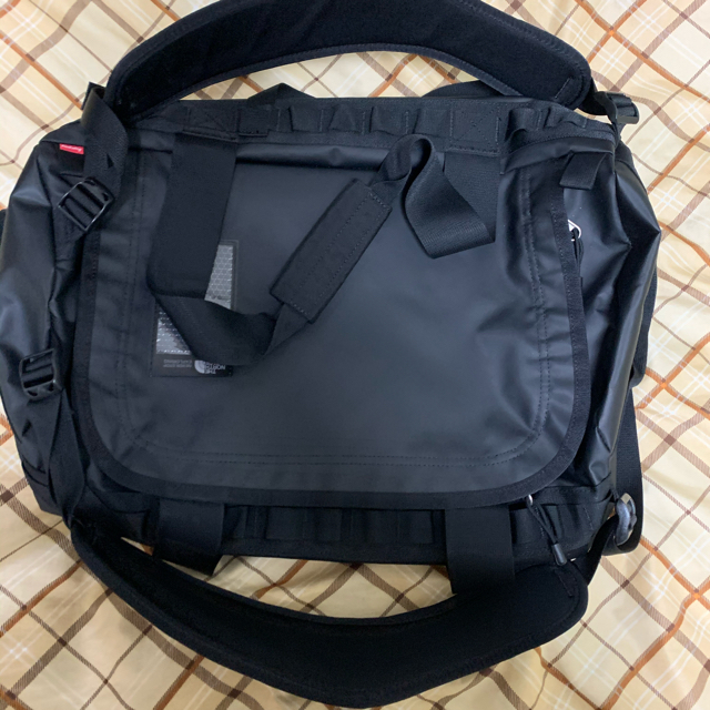 Supreme(シュプリーム)のSupreme tnf small base camp duffle bag メンズのバッグ(バッグパック/リュック)の商品写真