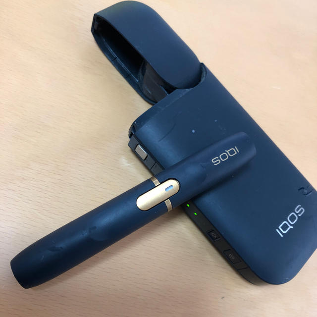 IQOS(アイコス)のA様 専用   iQOS  旧型 メンズのファッション小物(タバコグッズ)の商品写真