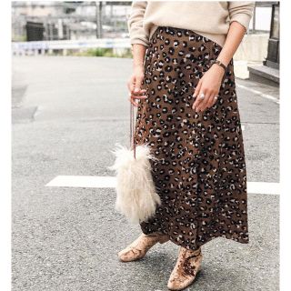 トゥデイフル(TODAYFUL)のめえ様お取置き Leopard Satin SK  TODAYFUL(ロングスカート)