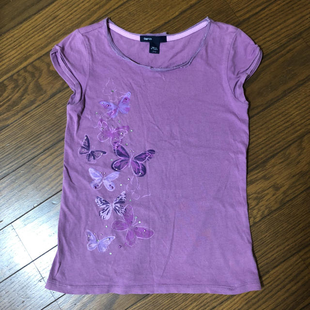 GAP(ギャップ)のGap  トップス 女の子 120 【値下げ】 キッズ/ベビー/マタニティのキッズ服女の子用(90cm~)(Tシャツ/カットソー)の商品写真