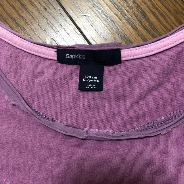 GAP(ギャップ)のGap  トップス 女の子 120 【値下げ】 キッズ/ベビー/マタニティのキッズ服女の子用(90cm~)(Tシャツ/カットソー)の商品写真