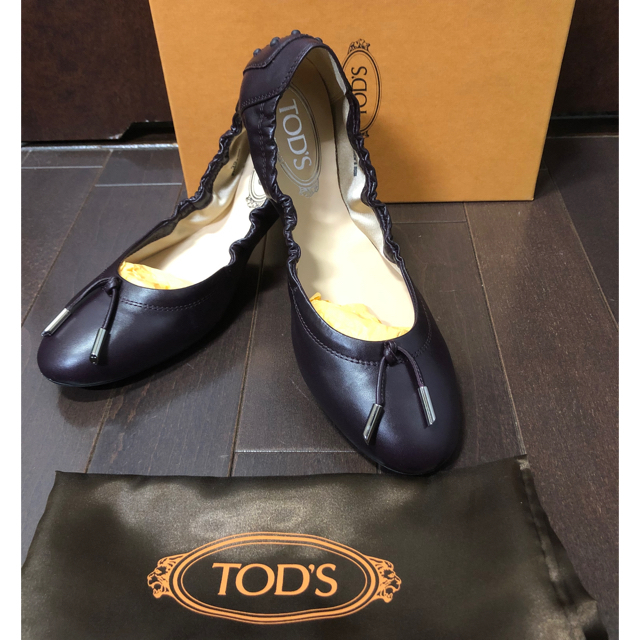 新品 TOD'S トッズ フラットシューズ バレエシューズ 39 25センチ | フリマアプリ ラクマ