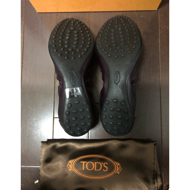 TOD'S(トッズ)の新品 TOD'S トッズ フラットシューズ バレエシューズ 39 25センチ レディースの靴/シューズ(バレエシューズ)の商品写真