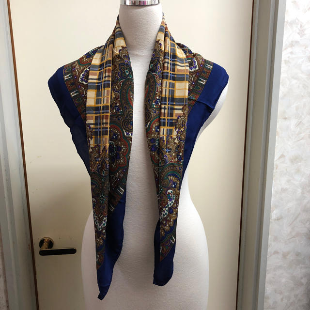 Saint Laurent(サンローラン)のスカーフ レディースのファッション小物(バンダナ/スカーフ)の商品写真
