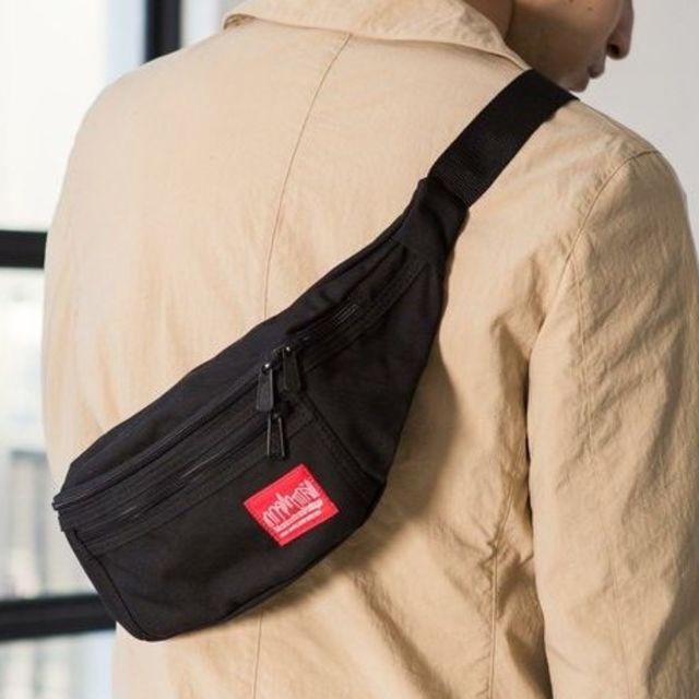 Manhattan Portage(マンハッタンポーテージ)の新品 マンハッタンポーテージ ボディバッグ 黒 ウエストバッグ バッグ ナイロン レディースのバッグ(ボディバッグ/ウエストポーチ)の商品写真