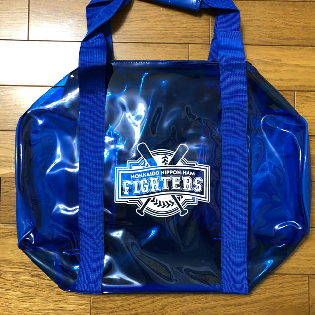 北海道日本ハムファイターズ(ホッカイドウニホンハムファイターズ)の日本ハムファイターズ ビニールバッグ  チケットのスポーツ(野球)の商品写真