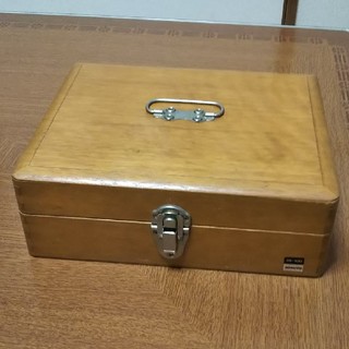 コクヨ(コクヨ)の印箱 木製 KOKUYO IB-100(オフィス用品一般)