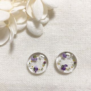 フラワーサークルクリアピアス/イヤリング(ピアス)