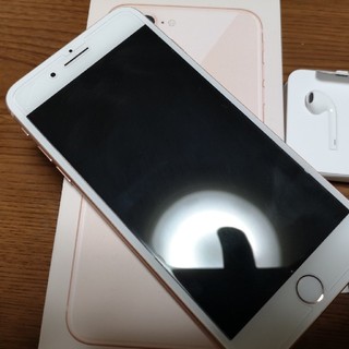 アイフォーン(iPhone)のiPhone 8 plus 64GB SIMフリー(スマートフォン本体)
