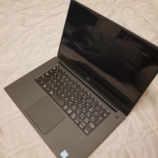 デル(DELL)のDELL XPS15  9560(blue moon様専用)(ノートPC)