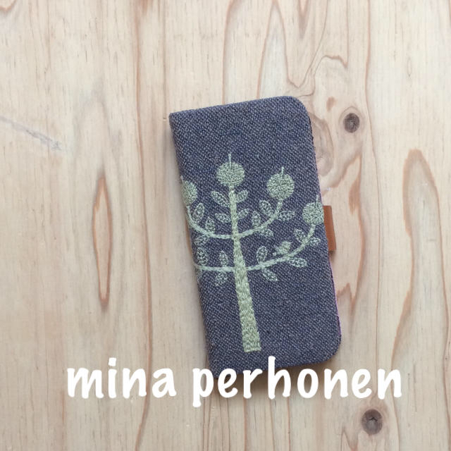 mina perhonen(ミナペルホネン)の【41】ringo♡ミナペルホネン♡iPhone x手帳型ケース スマホ/家電/カメラのスマホアクセサリー(iPhoneケース)の商品写真