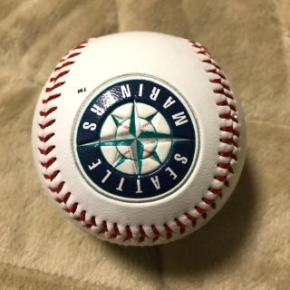 イチロー サイン入りボール シアトルマリナーズ(記念品/関連グッズ)