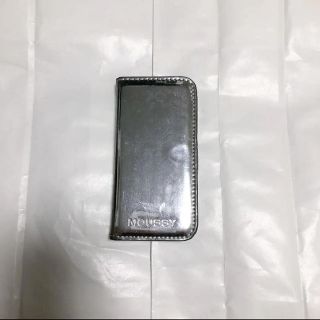 マウジー(moussy)のmoussy 手帳型 ミラー付き シルバー iPhone5/5s/SE ケース(iPhoneケース)