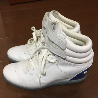 リーボック(Reebok)のリーボック インヒールスニーカー 24cm(スニーカー)