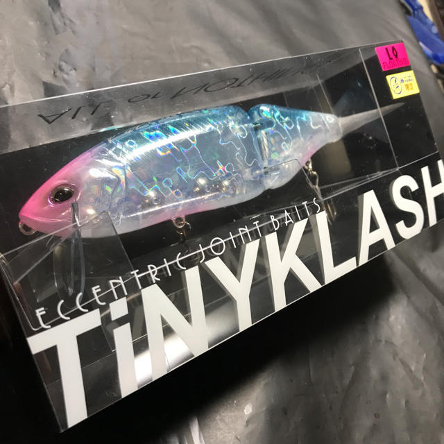 新品　タイニークラッシュ