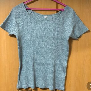 ユニクロ(UNIQLO)のユニクロ　バレエネック(カットソー(半袖/袖なし))