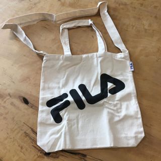 フィラ(FILA)の☆新品FIRAトートバッグ☆(トートバッグ)