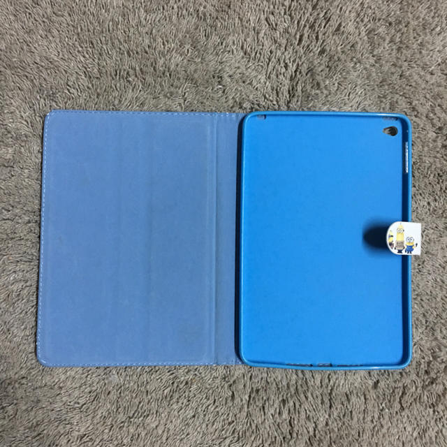 ミニオン(ミニオン)のiPadカバー スマホ/家電/カメラのスマホアクセサリー(iPadケース)の商品写真