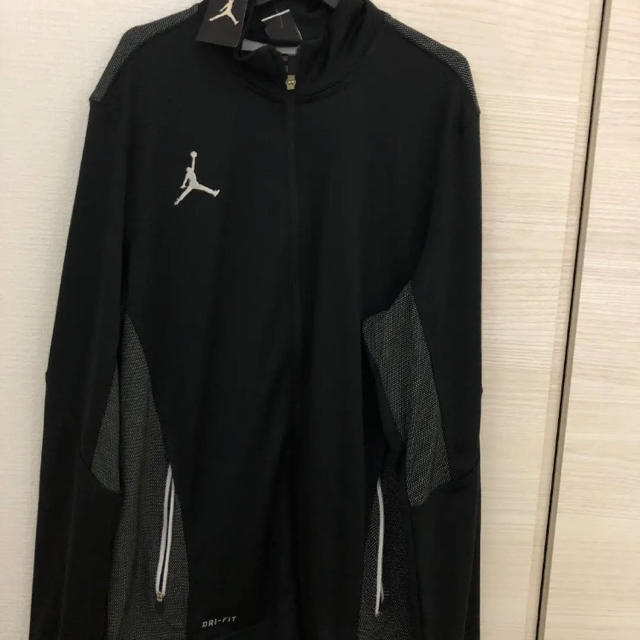 在庫処分セール　NIKE JORDAN ジャージ