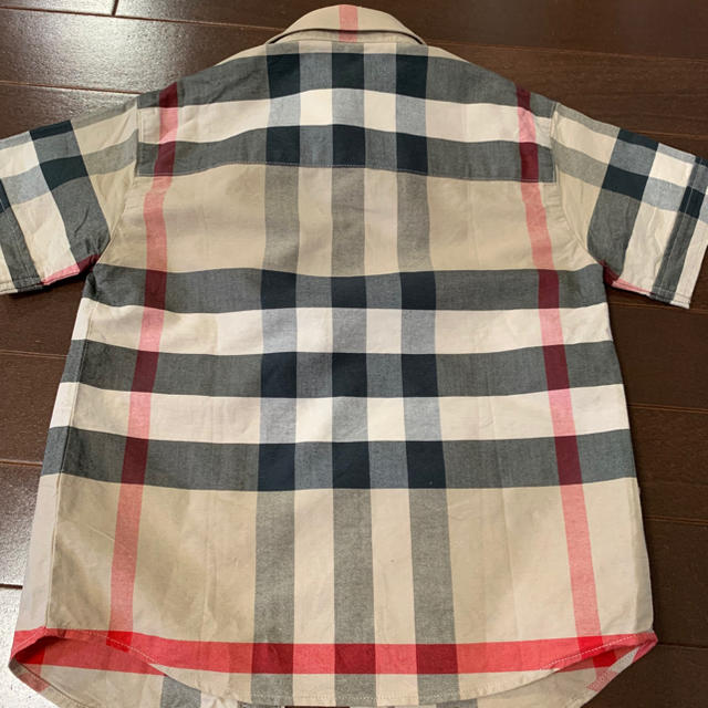 BURBERRY(バーバリー)のバーバリー半袖シャツ キッズ/ベビー/マタニティのキッズ服男の子用(90cm~)(ブラウス)の商品写真