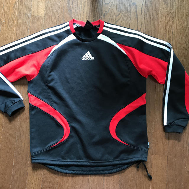 adidas(アディダス)のadidasトレーニングトップス キッズ/ベビー/マタニティのキッズ服男の子用(90cm~)(Tシャツ/カットソー)の商品写真