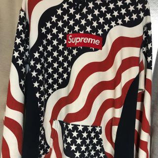 シュプリーム(Supreme)のsupreme Box(パーカー)