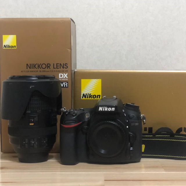 NIKON D7100