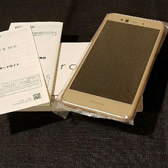 富士通(フジツウ)の【SIMフリー/新品未使用】docomo arrows Be F-04K/P スマホ/家電/カメラのスマートフォン/携帯電話(スマートフォン本体)の商品写真