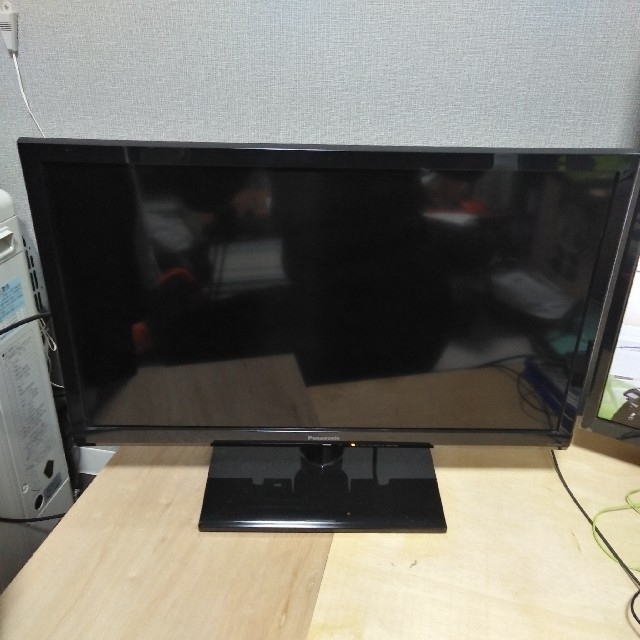 Panasonic　テレビ　24型テレビ