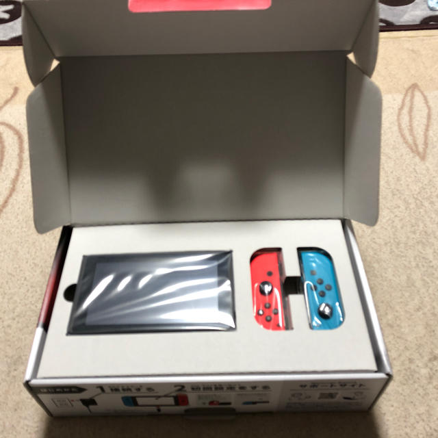 Nintendo Switch(ニンテンドースイッチ)の任天堂スイッチ エンタメ/ホビーのゲームソフト/ゲーム機本体(家庭用ゲーム機本体)の商品写真