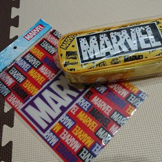 マーベル(MARVEL)のMARVEL 下敷き&ペンケース(ペンケース/筆箱)