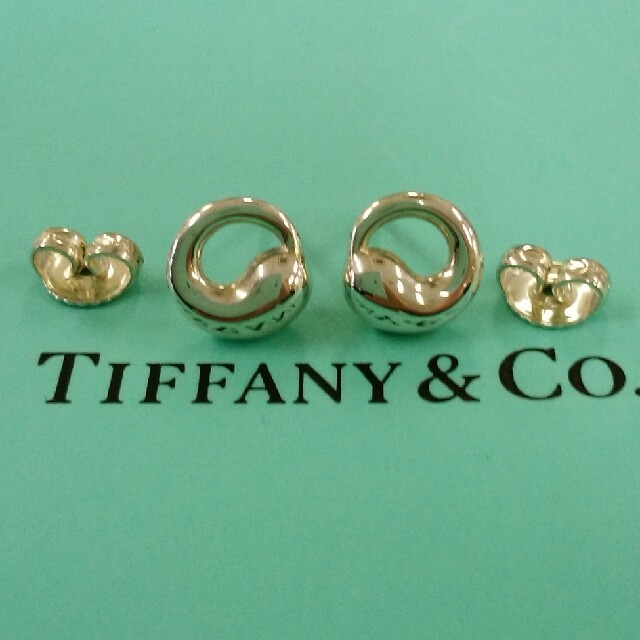 Tiffany & Co. - 極美品 TIFFANY エルサペレッティ エターナルサークル ピアスの通販 by 楽ちゃん2504's