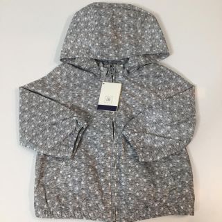 ベビーギャップ(babyGAP)の【新品未使用】ベビーギャップ  フードブルゾン 18-24m(ジャケット/上着)