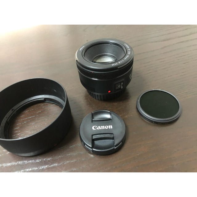 【美品】Canon EF 50mm stm F1.8 フード付 単焦点 レンズ