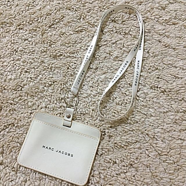 MARC JACOBS(マークジェイコブス)のFNO マークジェイコブス 非売品 レディースのファッション小物(名刺入れ/定期入れ)の商品写真