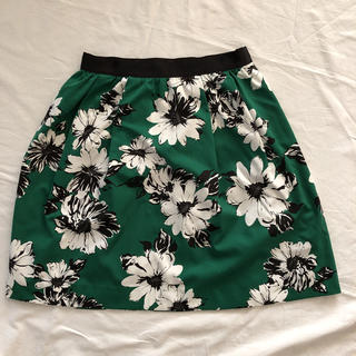 花柄 フレアスカート 緑 38(ひざ丈スカート)