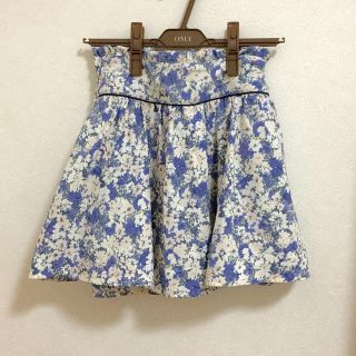 マジェスティックレゴン(MAJESTIC LEGON)のフラワースカート(ミニスカート)