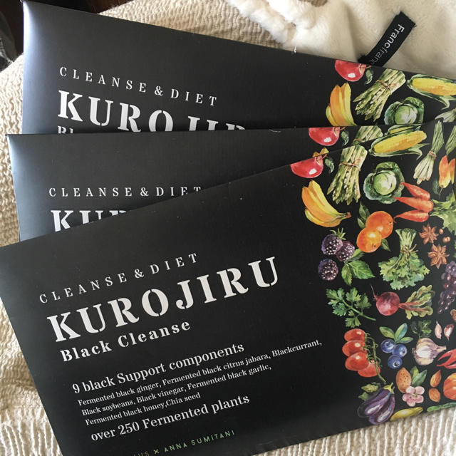FABIUS(ファビウス)の黒汁 KUROJIRU 30本×3箱 コスメ/美容のダイエット(ダイエット食品)の商品写真