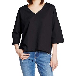 マウジー(moussy)のマウジー moussy Vネックトップス 新品(カットソー(長袖/七分))