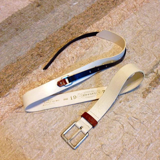 DIESEL(ディーゼル)のDIESEL マリンベルト 白×ネイビー レディースのファッション小物(ベルト)の商品写真