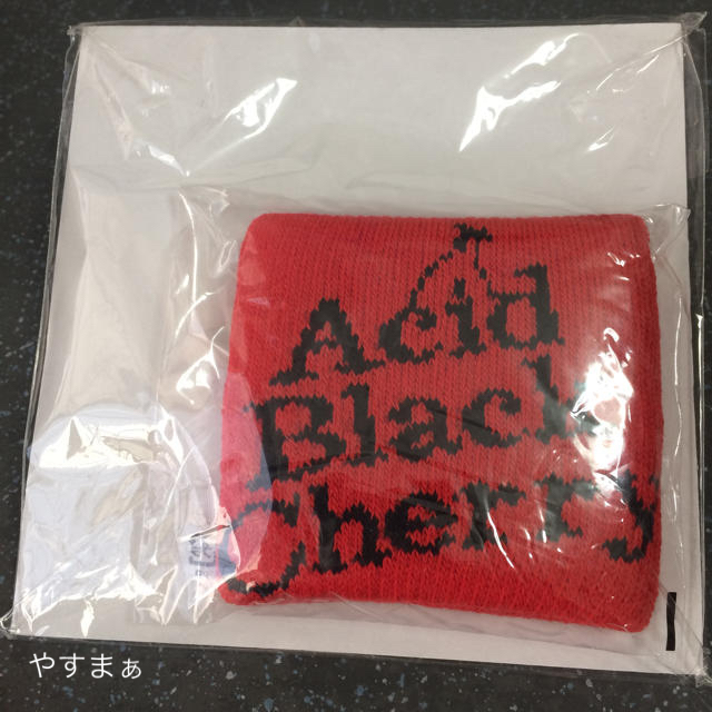 Acid Black Cherry♡未開封 リストバンド 赤 エンタメ/ホビーのタレントグッズ(ミュージシャン)の商品写真