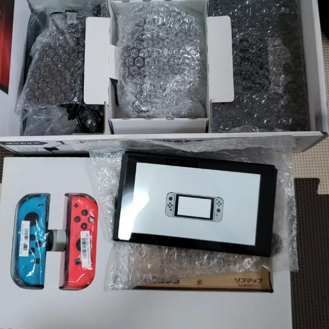 Nintendo switch スプラトゥーン2付き➕おまけの通販 by ニルマン's shop｜ニンテンドースイッチならラクマ Switch - 任天堂 豊富な低価