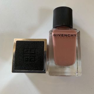 ジバンシィ(GIVENCHY)の☆キイチ様専用☆GIVENCHY ネイル(マニキュア)