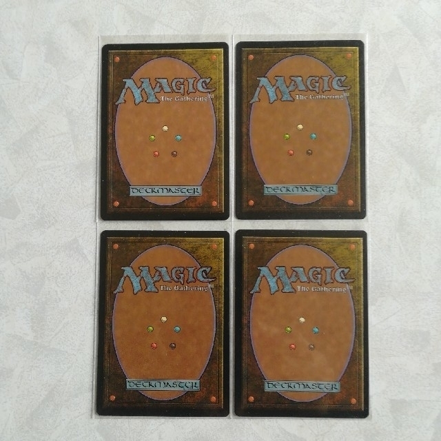 マジック：ザ・ギャザリング(マジックザギャザリング)のMTG 不毛の大地 英語版 4枚  エンタメ/ホビーのトレーディングカード(シングルカード)の商品写真