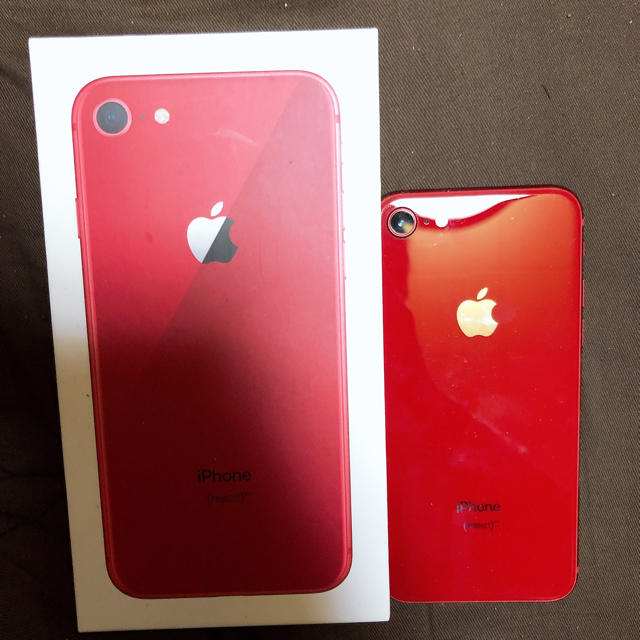 iPhone8 RED 64GBスマートフォン本体