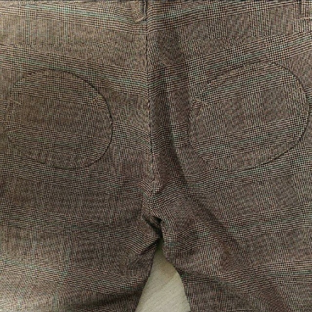 FELISSIMO(フェリシモ)のフェリシモ まぁ～るいポケットのスキニーパンツ レディースのパンツ(スキニーパンツ)の商品写真