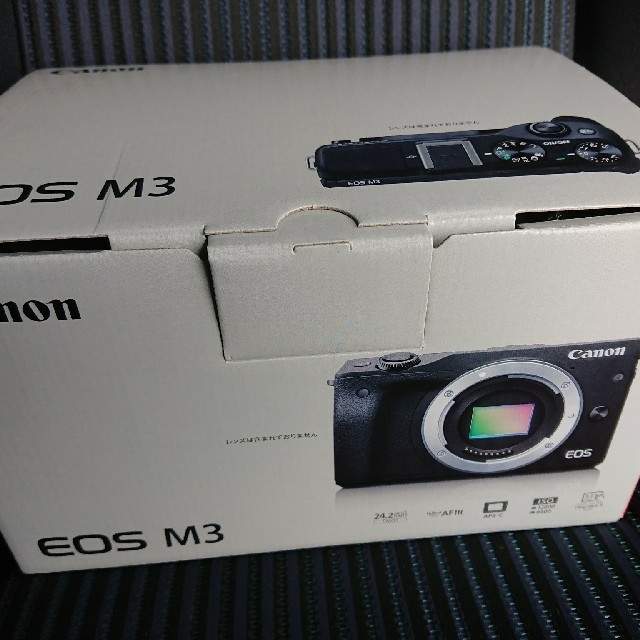 Canon(キヤノン)のEOS M3ボディ＋標準ズームセット canon スマホ/家電/カメラのカメラ(ミラーレス一眼)の商品写真