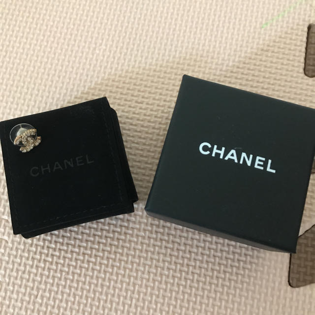 CHANEL(シャネル)のシャネル ピアス 片耳のみ レディースのアクセサリー(ピアス)の商品写真