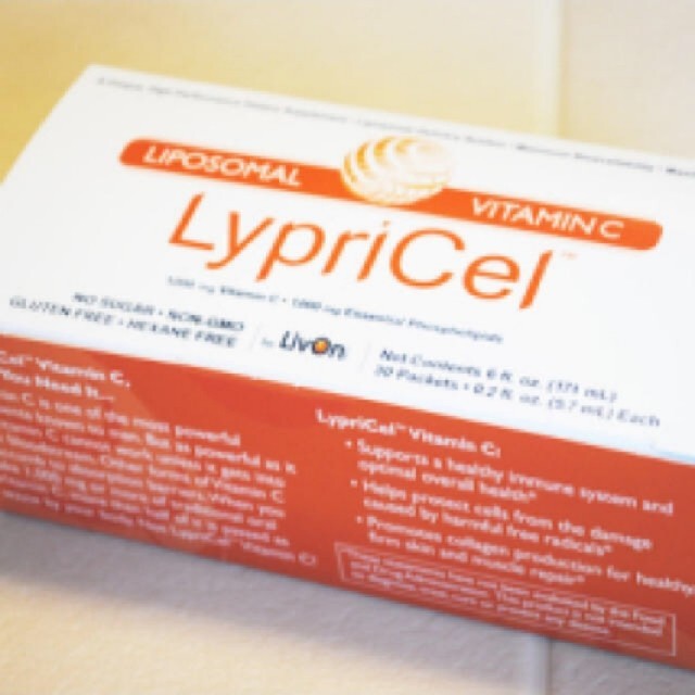 【即納】最短翌日 送料込LypriCel リプライセル ビタミン 30包 一箱 食品/飲料/酒の健康食品(ビタミン)の商品写真